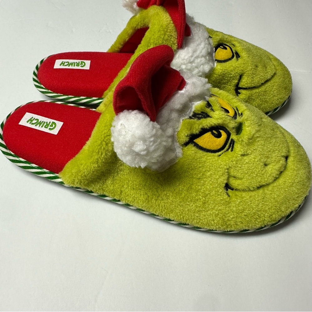 The Grinch grinch with santa hat slippers - Picture 6 of 9